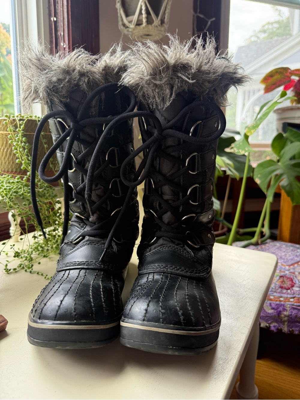 Sorel Black Faux Fur Lace-Up Winter Boots